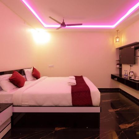 Beestay Hotels Elite Park ティルパティ エクステリア 写真