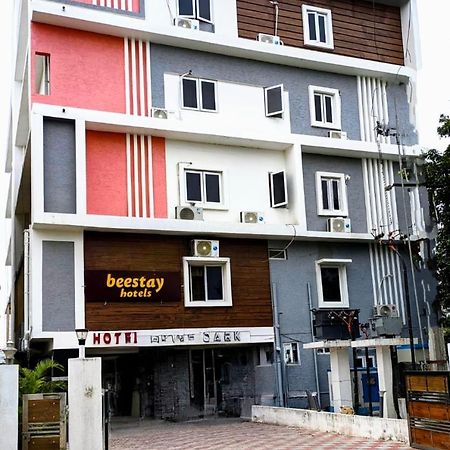 Beestay Hotels Elite Park ティルパティ エクステリア 写真