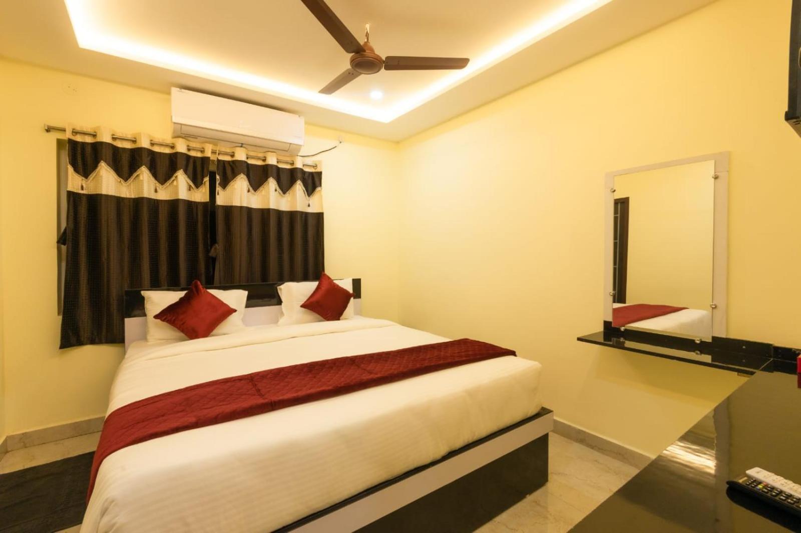 Beestay Hotels Elite Park ティルパティ エクステリア 写真